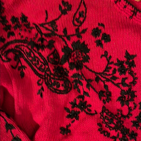 Vintage Heirloom Collectibles Red Cardigan with Black Accents Size PM - Picture 3 of 8